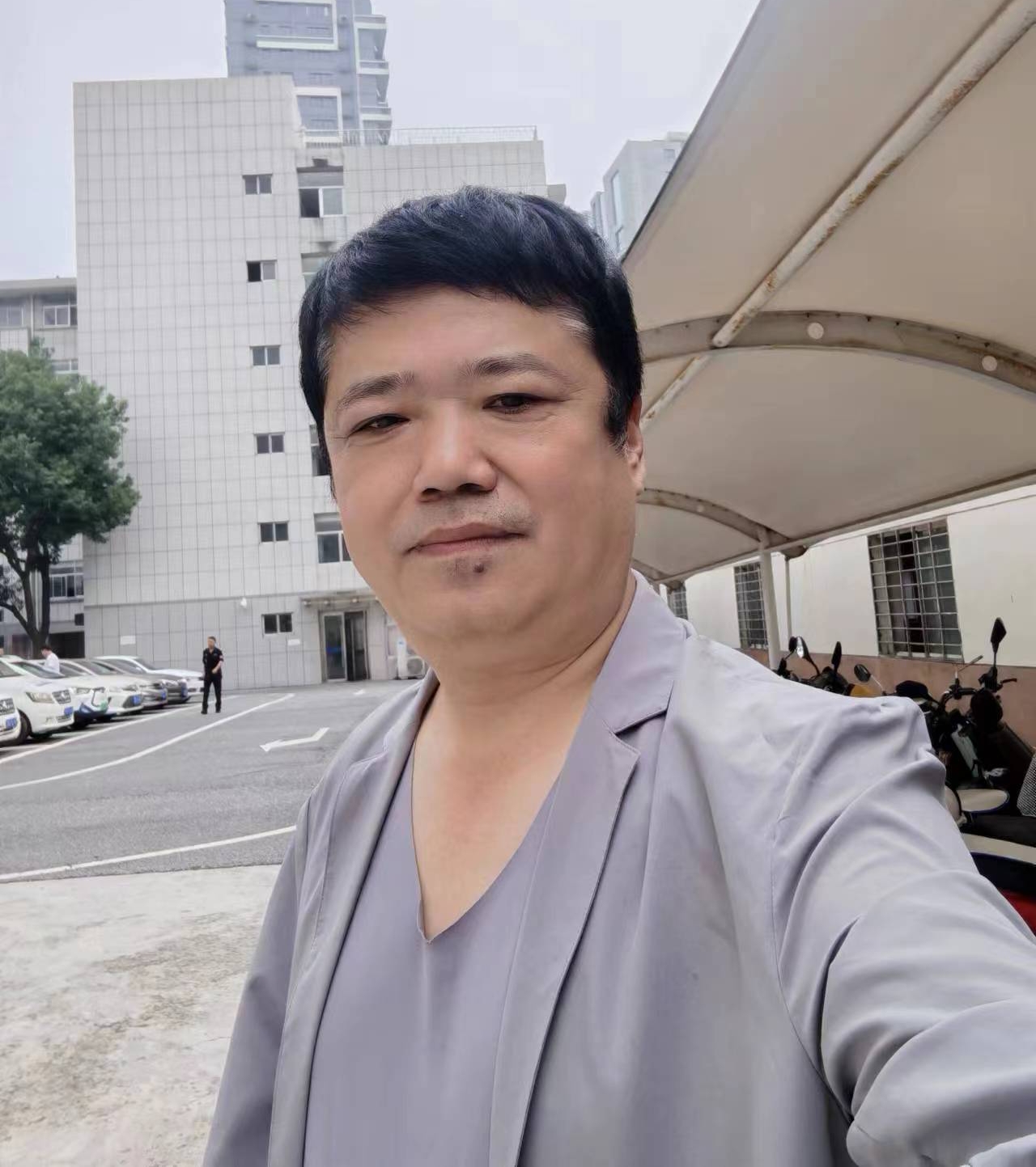 姚志-2_副本.jpg
